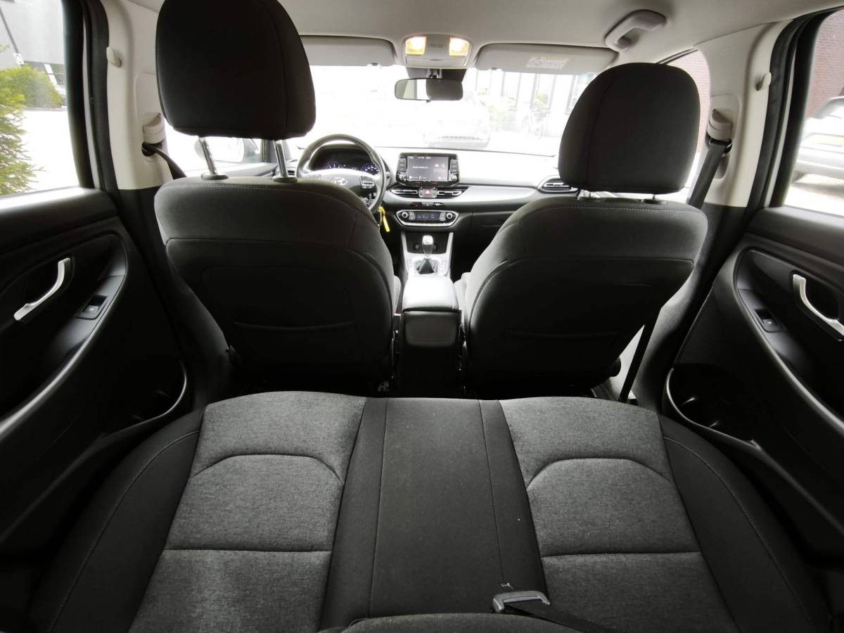 Hyundai i30 Hyundai i30 1.0 T-GDi MHEV Comfort Navi-Carplay Stoel-Stuurverwarming Camera Climate Airco
