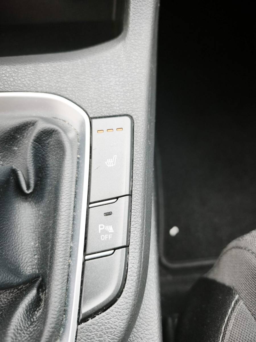 Hyundai i30 Hyundai i30 1.0 T-GDi MHEV Comfort Navi-Carplay Stoel-Stuurverwarming Camera Climate Airco