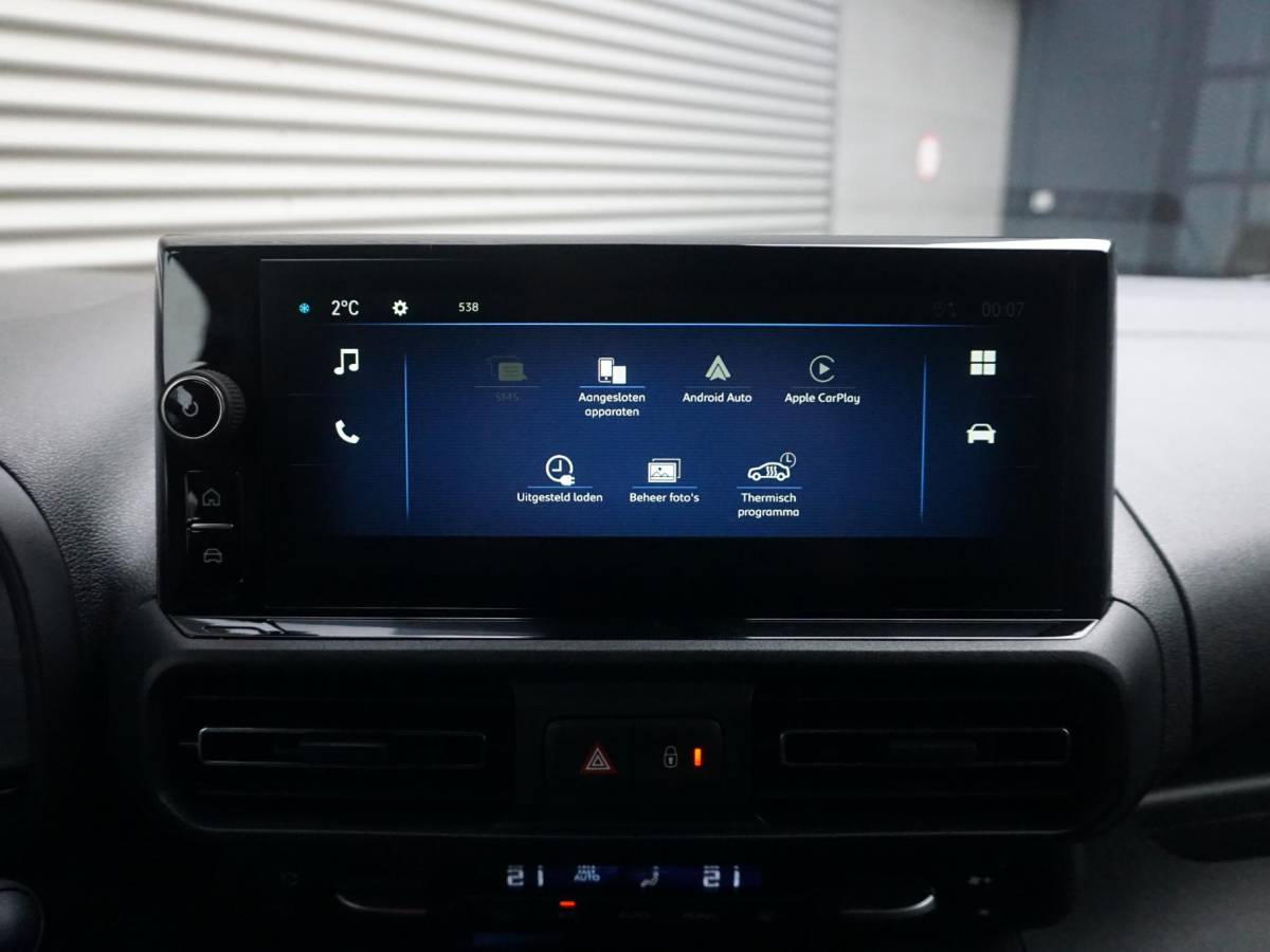 Opel Combo-e Opel Combo Electric L1 50kWh | 0% rente | camera | Apple Carplay/Android Auto  | laadruimtebetimmering  | Comfort stoelen | rijklaarprijs