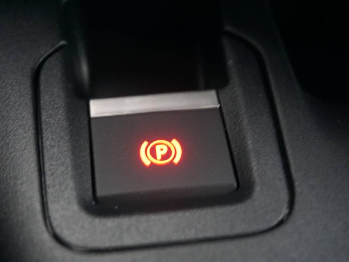 Opel Combo-e Opel Combo Electric L1 50kWh | 0% rente | camera | Apple Carplay/Android Auto  | laadruimtebetimmering  | Comfort stoelen | rijklaarprijs