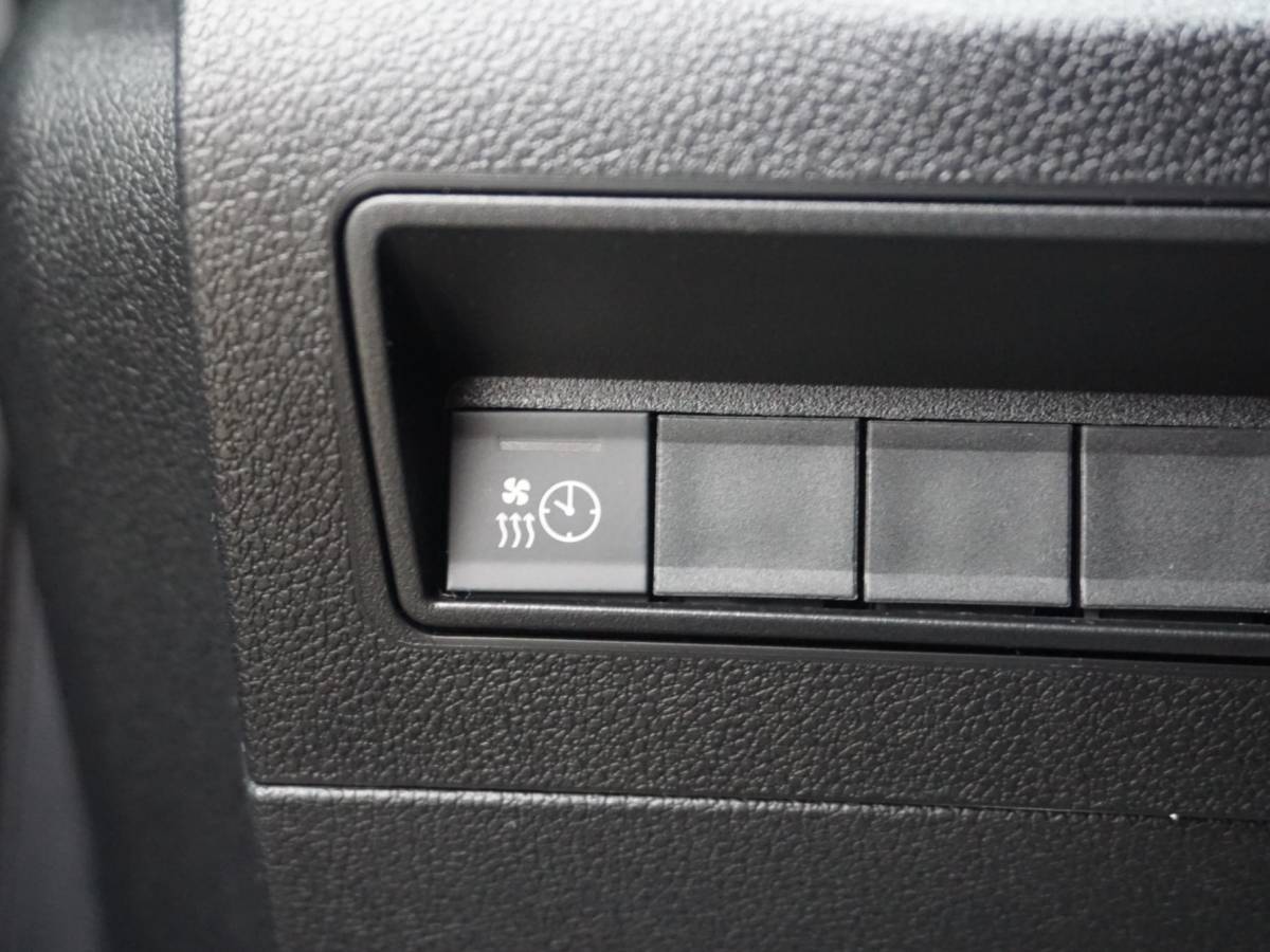 Opel Combo-e Opel Combo Electric L1 50kWh | 0% rente | camera | Apple Carplay/Android Auto  | laadruimtebetimmering  | Comfort stoelen | rijklaarprijs