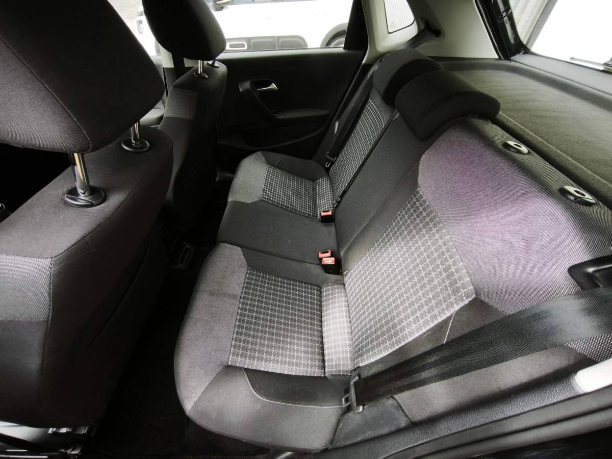 Volkswagen Polo Volkswagen Polo 1.2 TSI Comfortline Cruise-Control Navigatie Multimedia Airco