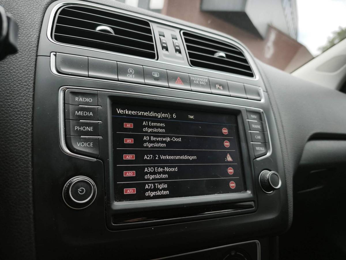 Volkswagen Polo Volkswagen Polo 1.2 TSI Comfortline Cruise-Control Navigatie Multimedia Airco