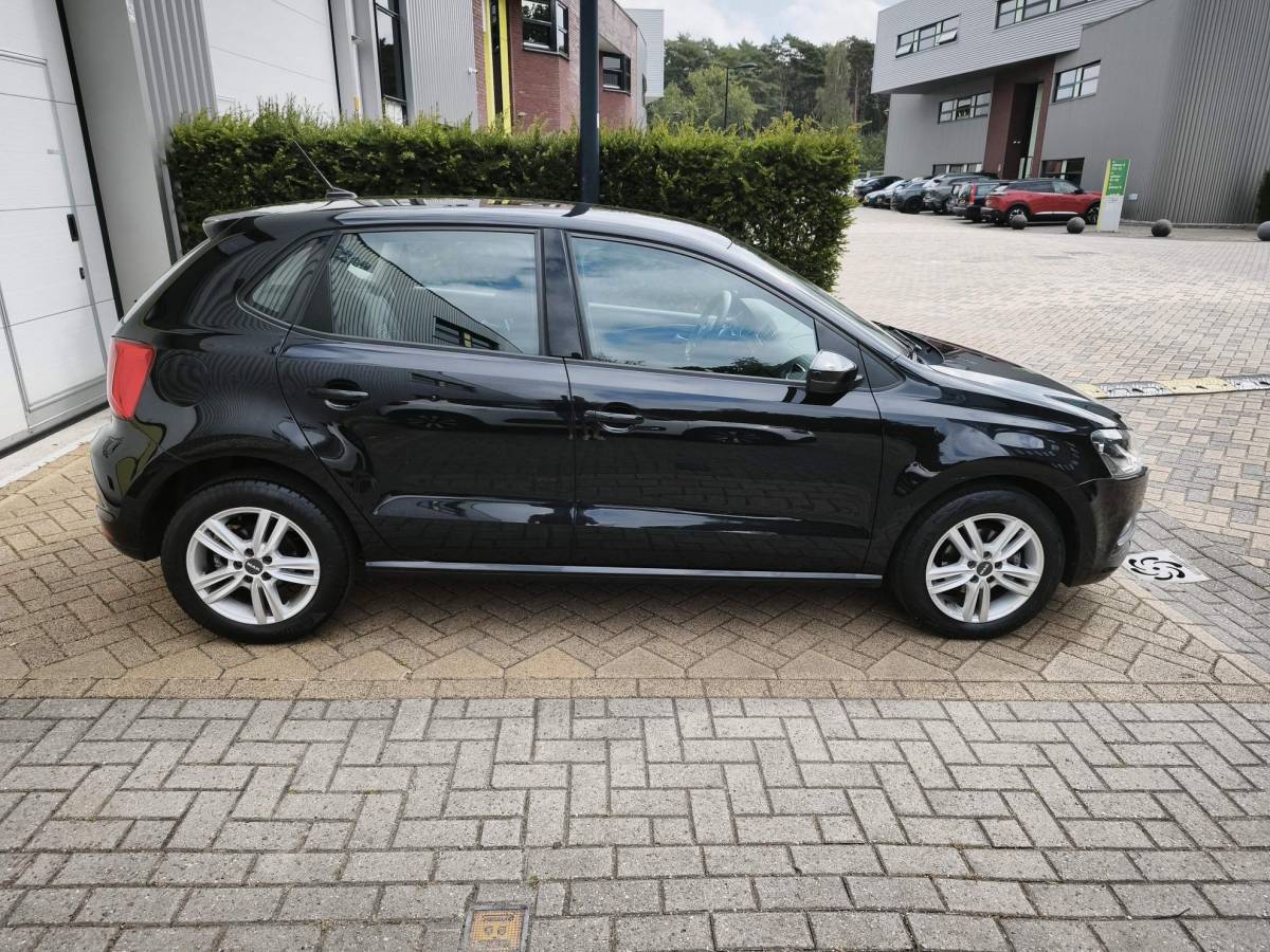 Volkswagen Polo Volkswagen Polo 1.2 TSI Comfortline Cruise-Control Navigatie Multimedia Airco