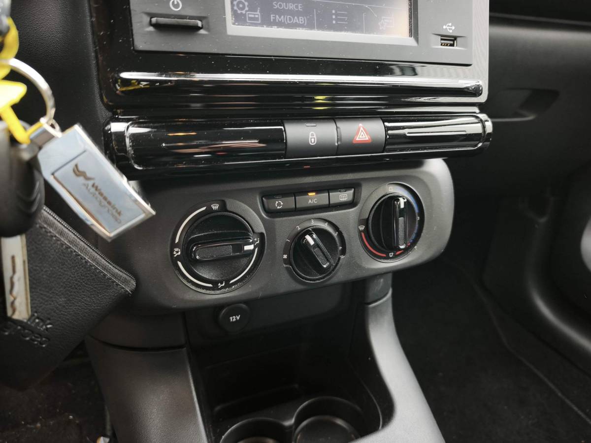 Citroën C3 Citroen C3 1.2 PureTech You Cruise-Control Parkeerhulp Bluetooth Led Orgineel NL