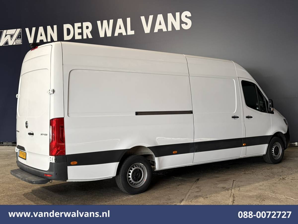 Mercedes-Benz Sprinter Mercedes-Benz Sprinter 317 CDI 170pk L3H2 Euro6 Airco | Apple Carplay | Cruisecontrol | Stoelverwarming Android Auto, Parkeersensoren, Bijrijdersbank