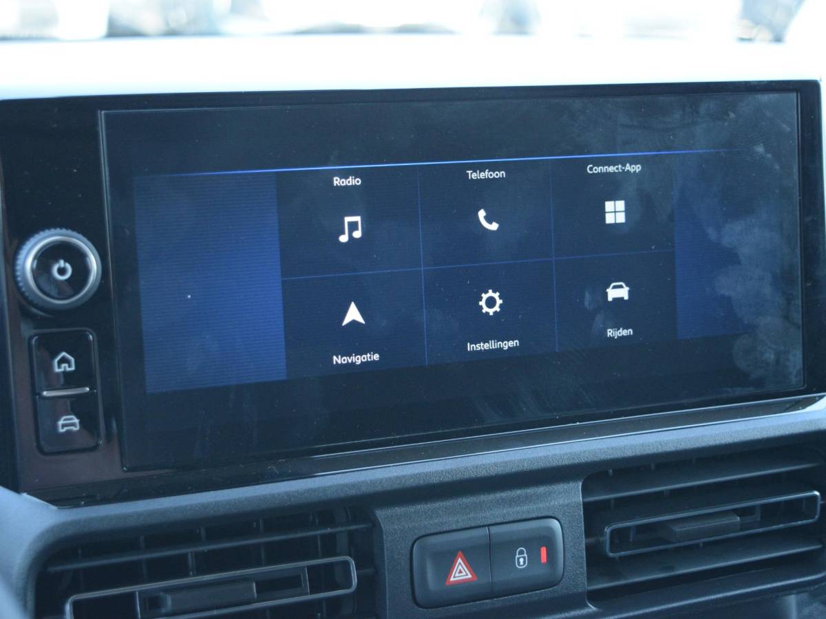 Opel Combo-e Opel Combo Electric L1 50kWh | 0% rente | camera | Apple Carplay/Android Auto  | laadruimtebetimmering  | Comfort stoelen | rijklaarprijs