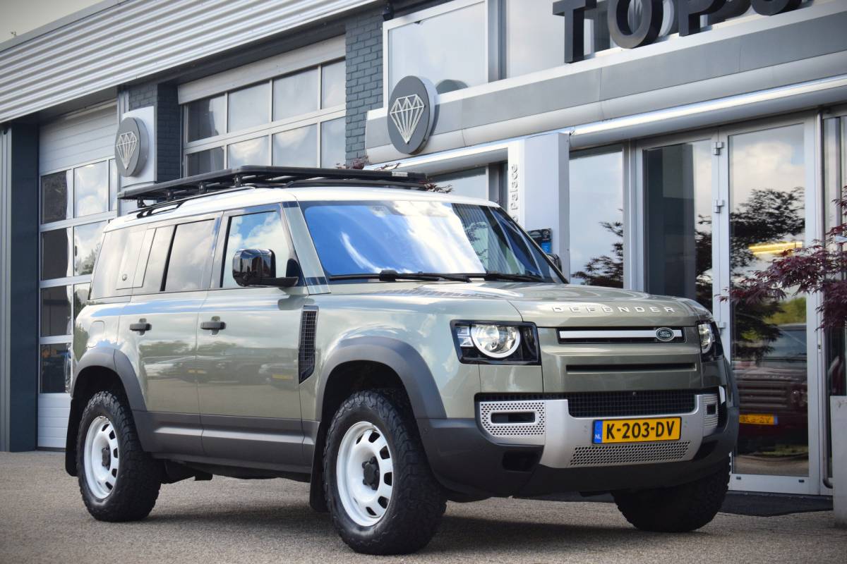 Land Rover Defender Land Rover Defender 110 2.0 P300 110 SE 7p. OrigNL 7-zits | Panodak!