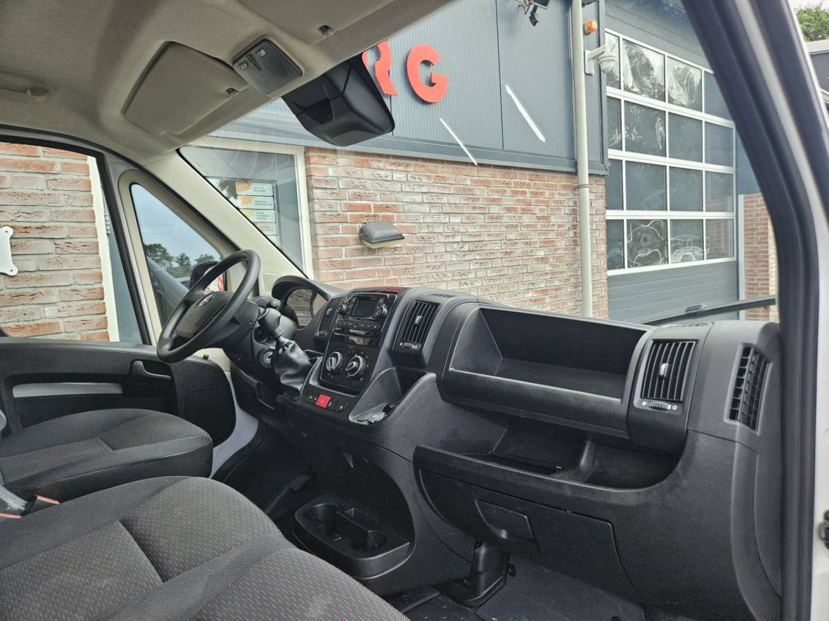 Opel Movano Opel MOVANO 2.2D 165 Zwaar L4H2 3.5t Mooie/Nette Bus! 165PK! Airco! Cruise Control! 3-Zitplaatsen!
