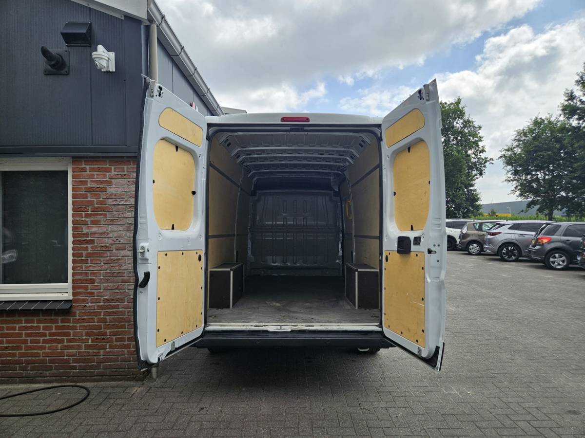Opel Movano Opel MOVANO 2.2D 165 Zwaar L4H2 3.5t Mooie/Nette Bus! 165PK! Airco! Cruise Control! 3-Zitplaatsen!