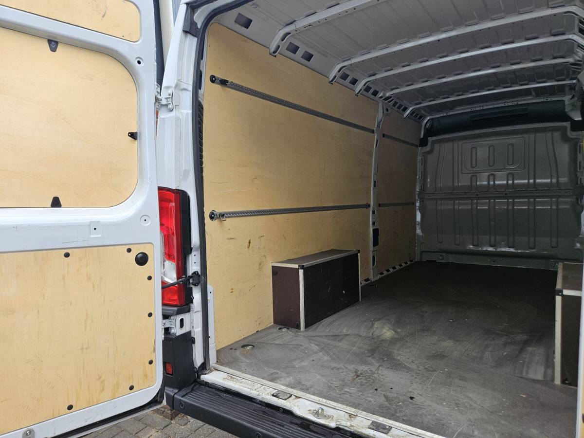 Opel Movano Opel MOVANO 2.2D 165 Zwaar L4H2 3.5t Mooie/Nette Bus! 165PK! Airco! Cruise Control! 3-Zitplaatsen!