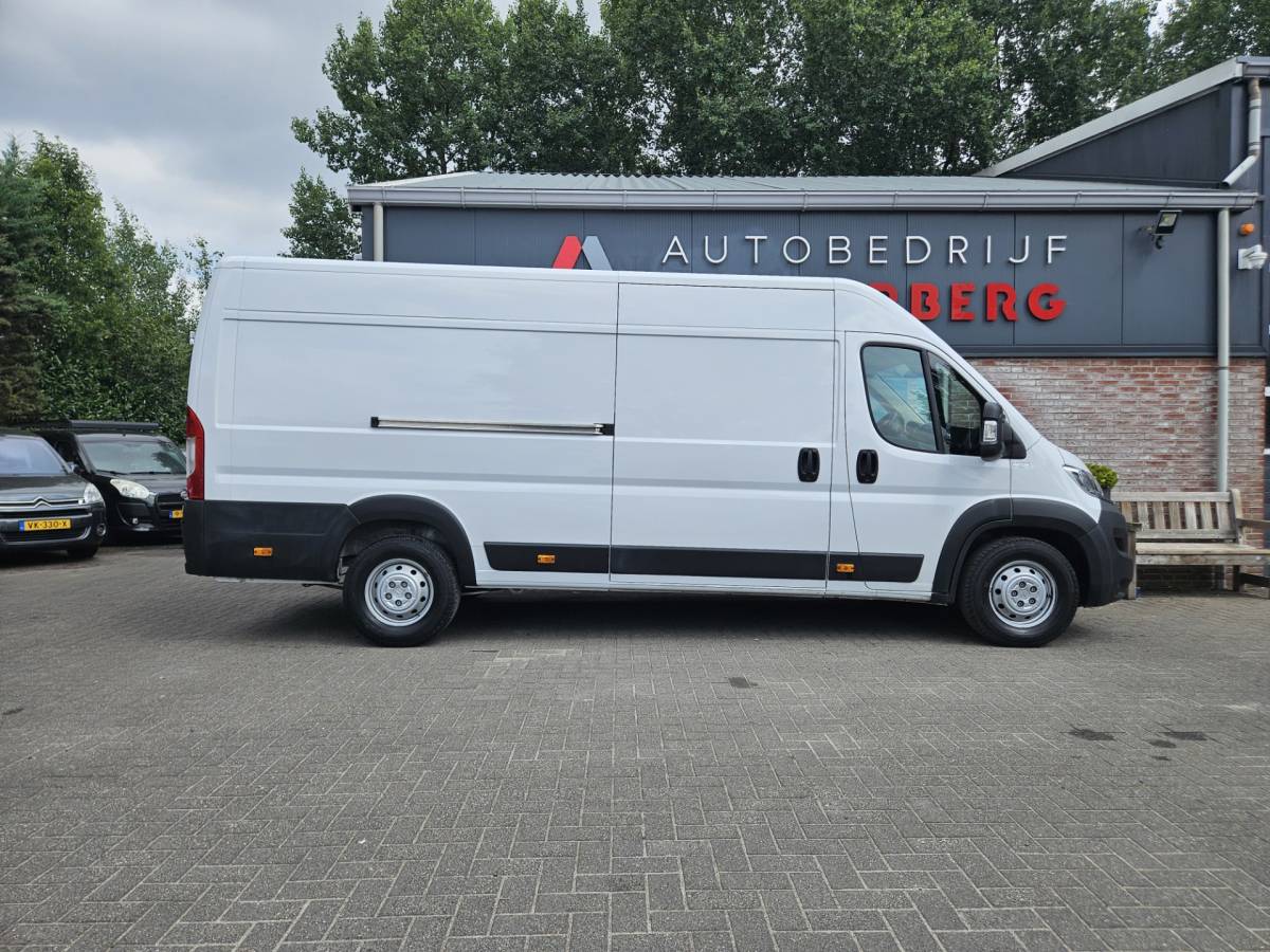 Opel Movano Opel MOVANO 2.2D 165 Zwaar L4H2 3.5t Mooie/Nette Bus! 165PK! Airco! Cruise Control! 3-Zitplaatsen!