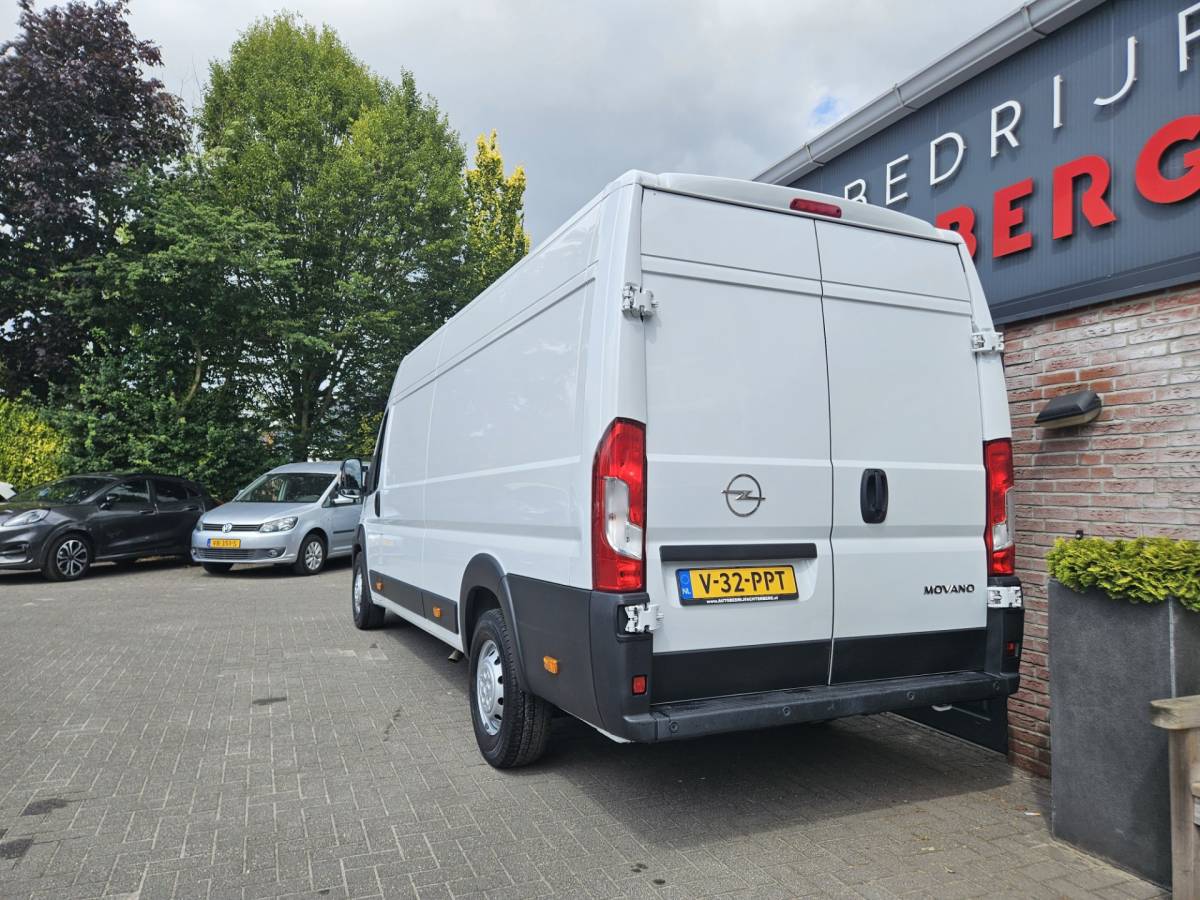 Opel Movano Opel MOVANO 2.2D 165 Zwaar L4H2 3.5t Mooie/Nette Bus! 165PK! Airco! Cruise Control! 3-Zitplaatsen!