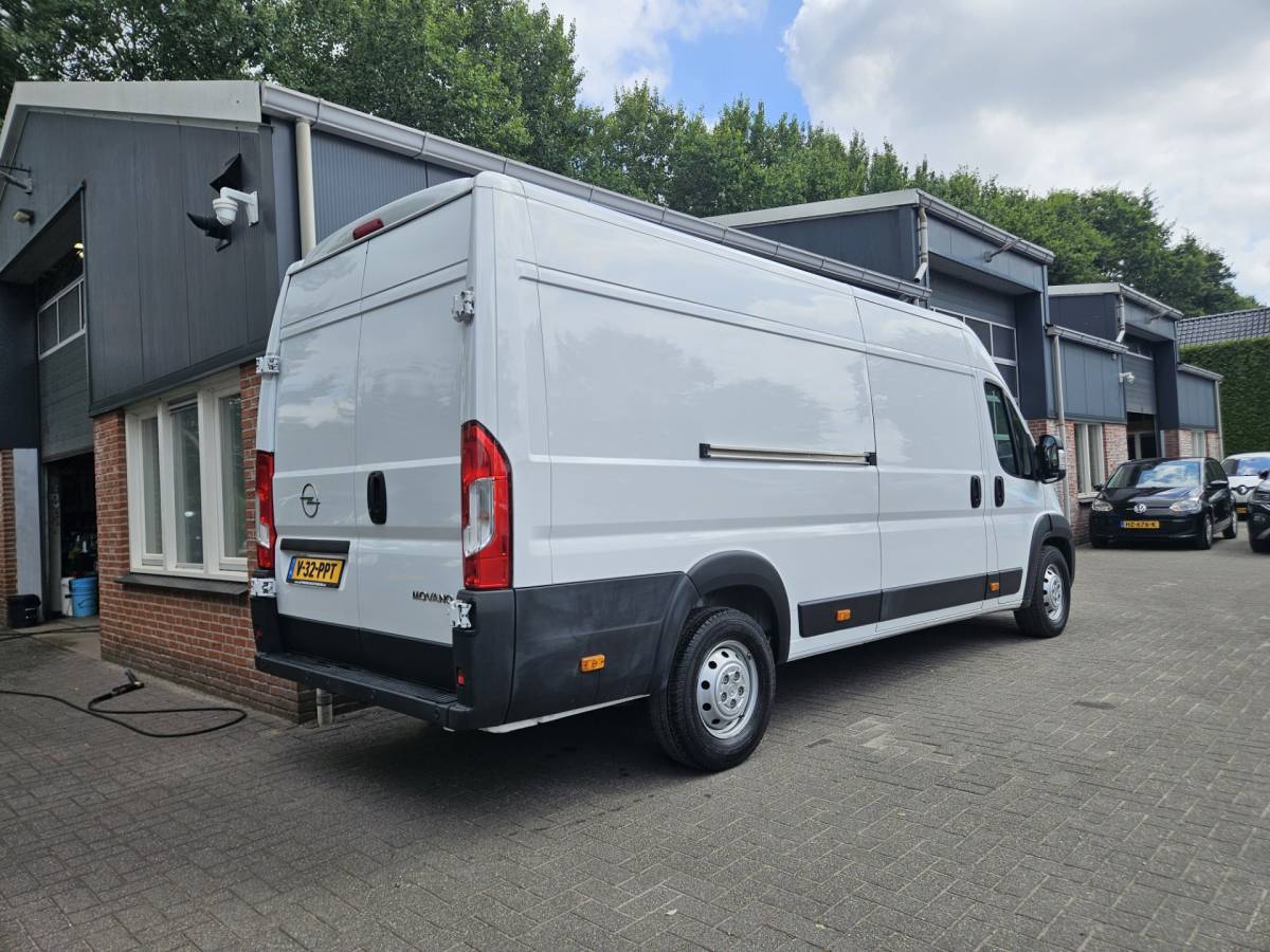 Opel Movano Opel MOVANO 2.2D 165 Zwaar L4H2 3.5t Mooie/Nette Bus! 165PK! Airco! Cruise Control! 3-Zitplaatsen!
