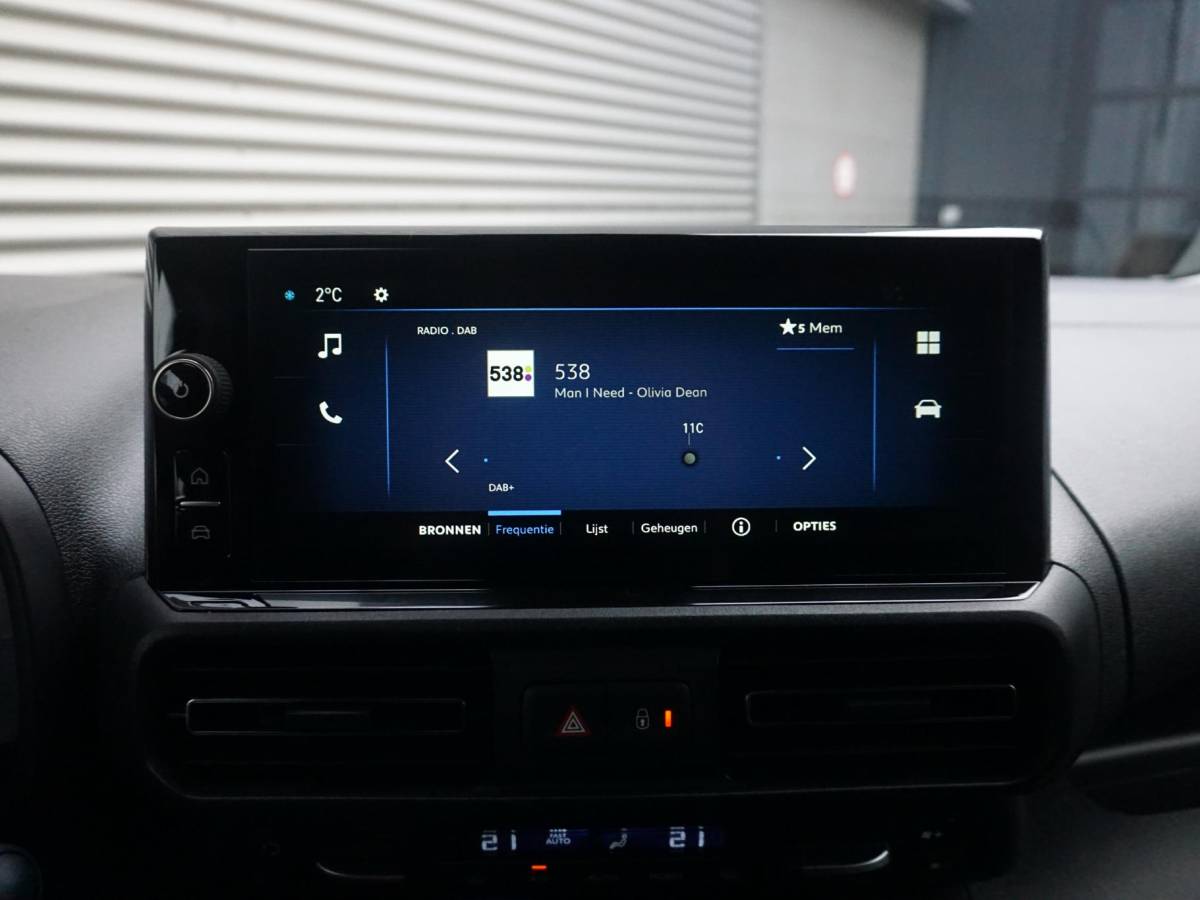 Opel Combo-e Opel Combo Electric L1 50kWh | camera | Apple Carplay/Android Auto  | laadruimtebetimmering  | Comfort stoelen | rijklaarprijs