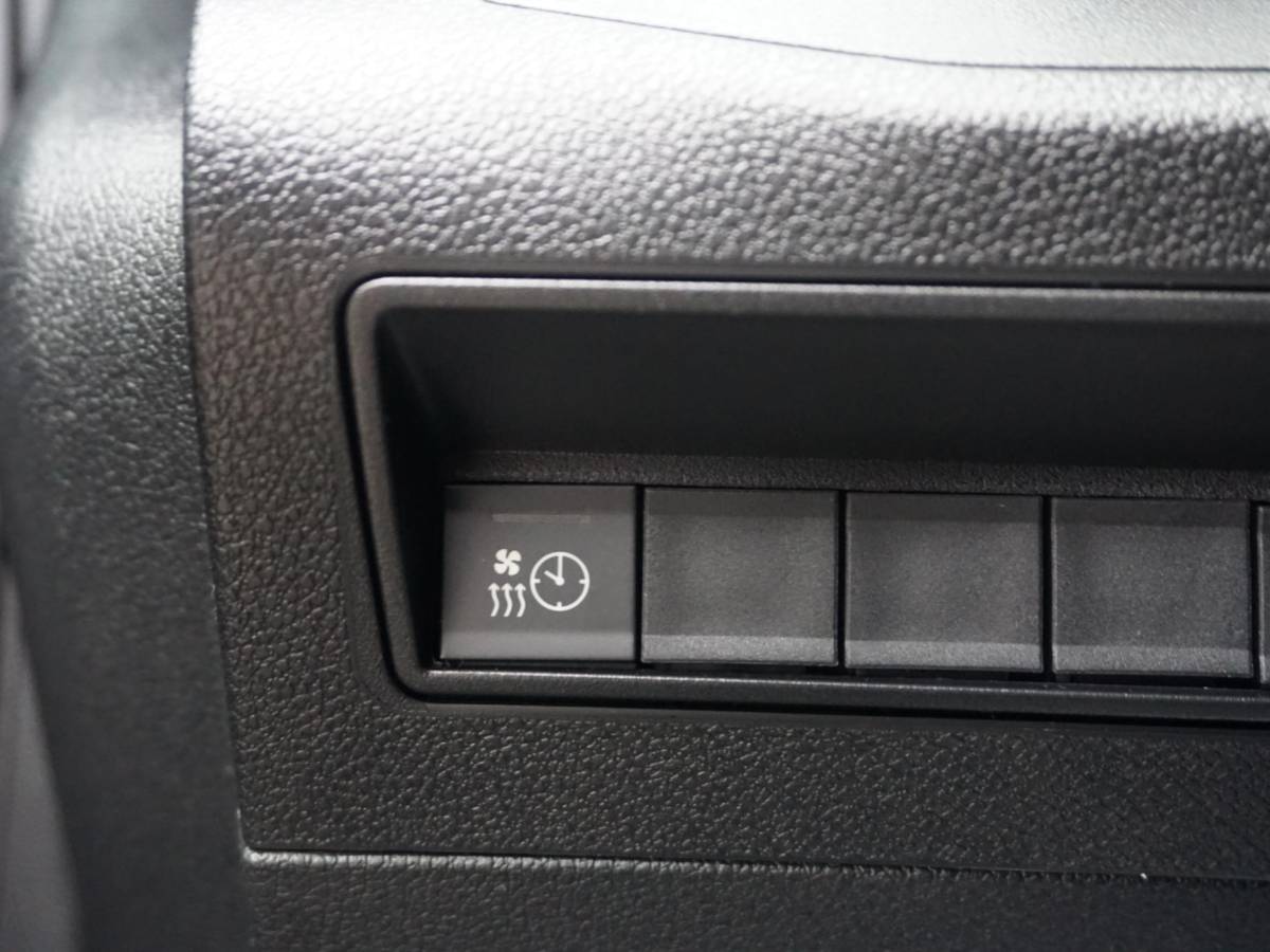 Opel Combo-e Opel Combo Electric L1 50kWh | camera | Apple Carplay/Android Auto  | laadruimtebetimmering  | Comfort stoelen | rijklaarprijs