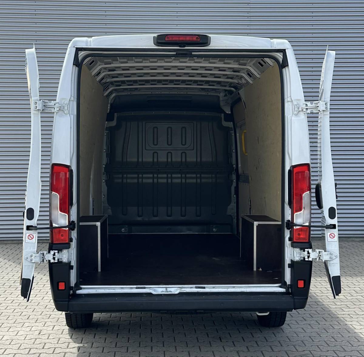 Fiat Ducato Fiat Ducato 2.2 MultiJet 140 S&S L4H2 3.5t Heavy HD