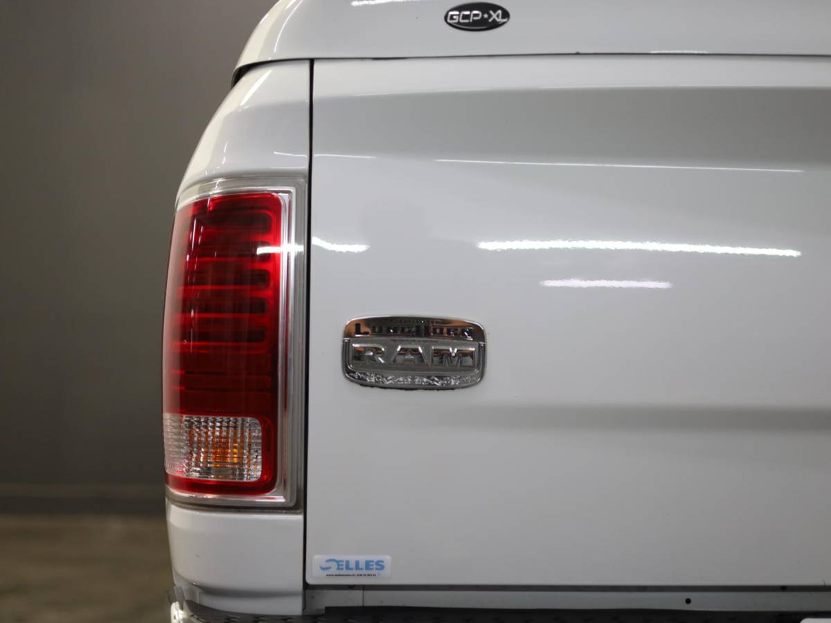 Dodge Ram 1500 Dodge Ram 1500 5.7 V8 4×4 Crew Cab Longhorn