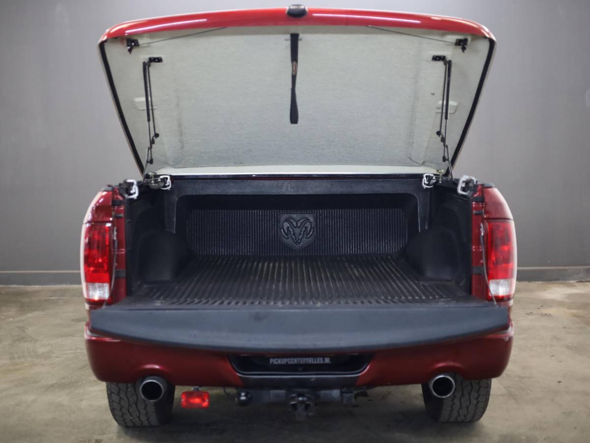 Dodge Ram 1500 Dodge Ram 1500 5.7 V8 Crew Cab | 6 Persoons | LPG Onderbouw | Deksel | Trekhaak