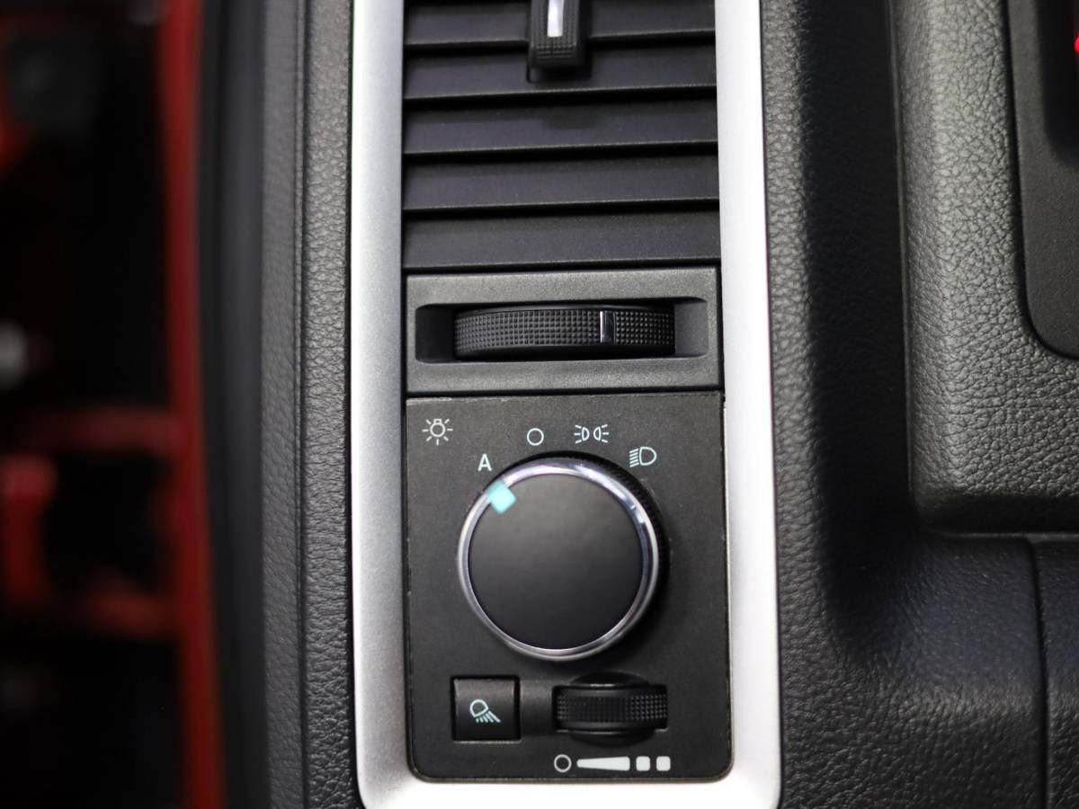 Dodge Ram 1500 Dodge Ram 1500 5.7 V8 Crew Cab | 6 Persoons | LPG Onderbouw | Deksel | Trekhaak