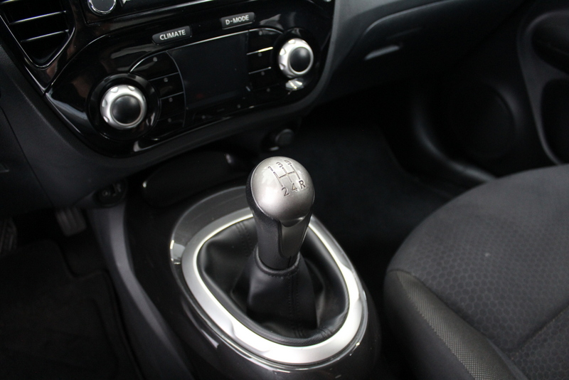 Nissan Juke Nissan Juke 1.6 Connect Edition 117PK, RIJKLAAR | TREKHAAK | NAVIGATIE | CLIMATE CONTROLE | CRUISE CONTROLE