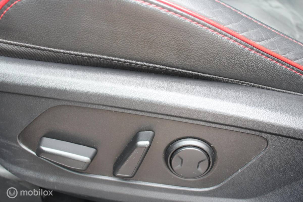 Hyundai Tucson Hyundai Tucson 1.6 T-GDI PHEV N-Line Sky 4WD Pano/19Inch/ACC
