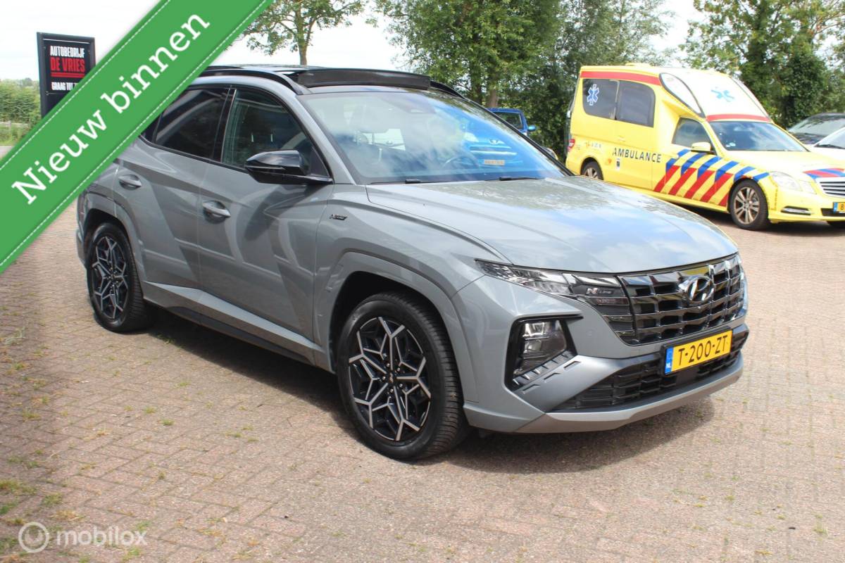 Hyundai Tucson Hyundai Tucson 1.6 T-GDI PHEV N-Line Sky 4WD Pano/19Inch/ACC