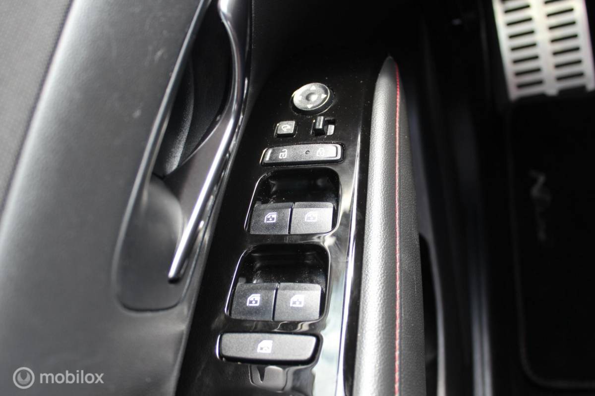 Hyundai Tucson Hyundai Tucson 1.6 T-GDI PHEV N-Line Sky 4WD Pano/19Inch/ACC