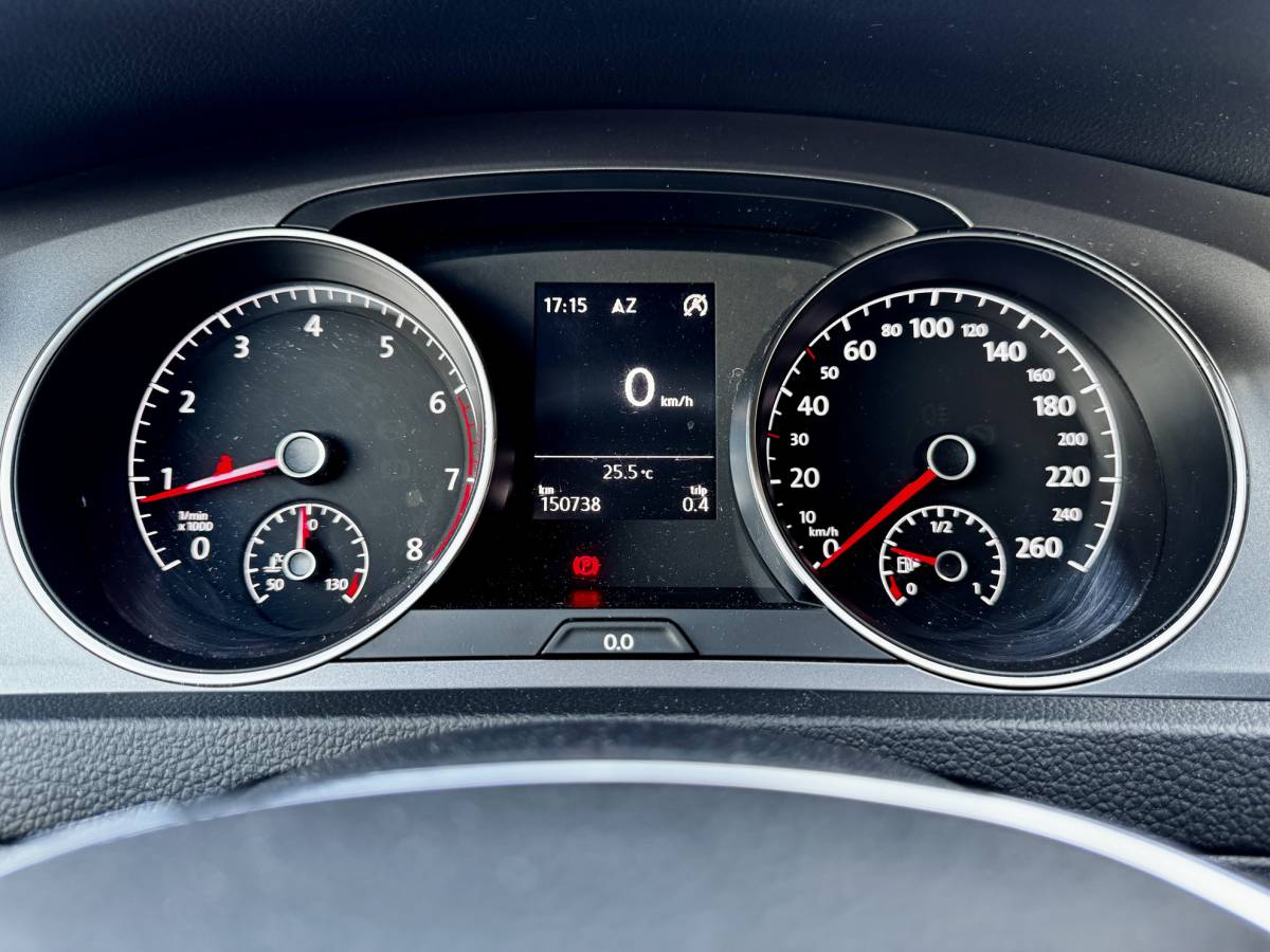 Volkswagen Golf VOLKSWAGEN GOLF Variant Lounge 1.4 TSI·Camera·Trekhaak·Stoelverw.·Cruise·Xenon