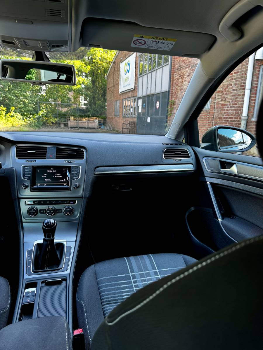 Volkswagen Golf VOLKSWAGEN GOLF Variant Lounge 1.4 TSI·Camera·Trekhaak·Stoelverw.·Cruise·Xenon