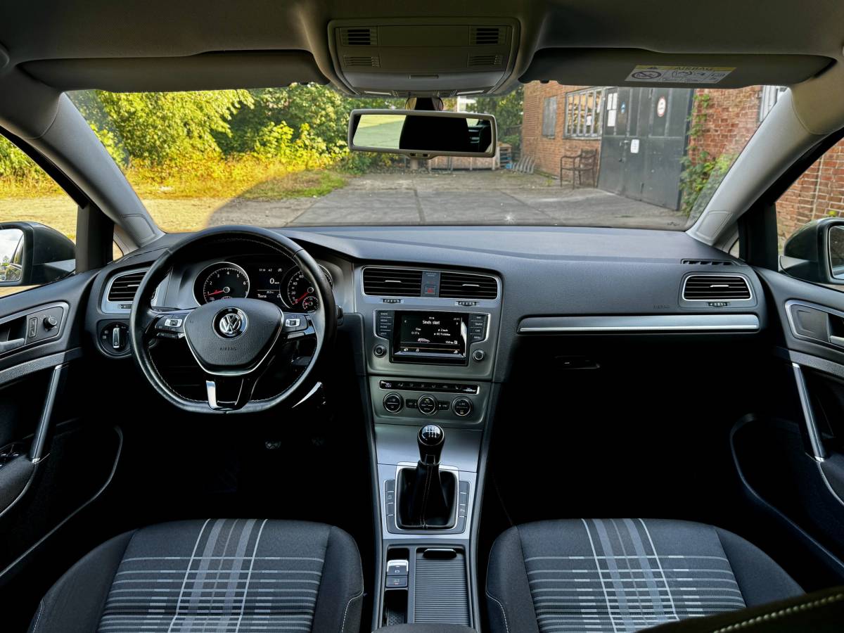 Volkswagen Golf VOLKSWAGEN GOLF Variant Lounge 1.4 TSI·Camera·Trekhaak·Stoelverw.·Cruise·Xenon