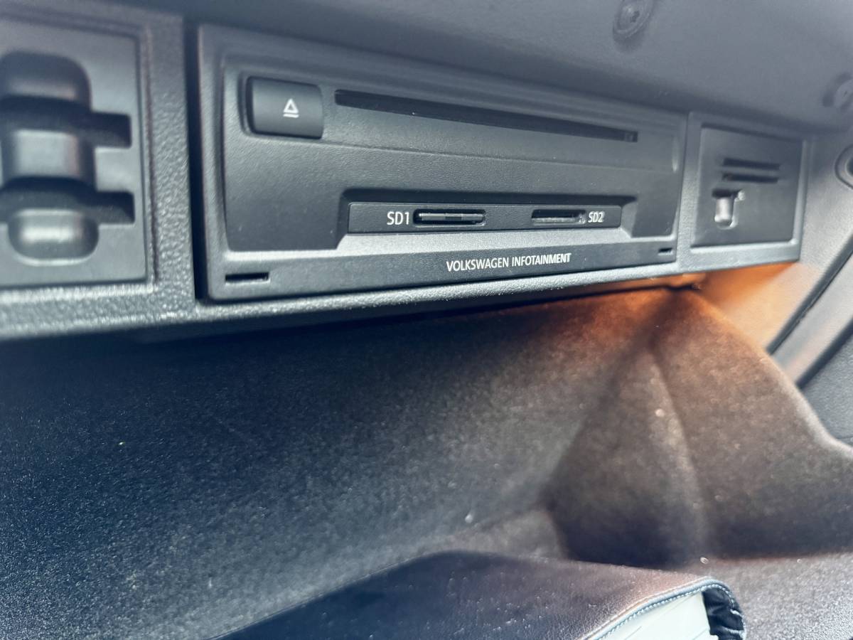 Volkswagen Golf VOLKSWAGEN GOLF Variant Lounge 1.4 TSI·Camera·Trekhaak·Stoelverw.·Cruise·Xenon