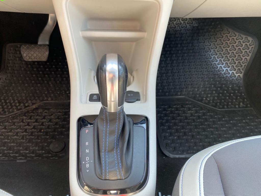 Volkswagen e-up! Volkswagen E-up E-UP! 82PK 5D / Panoramadak / Stoelverw. / Automaat!