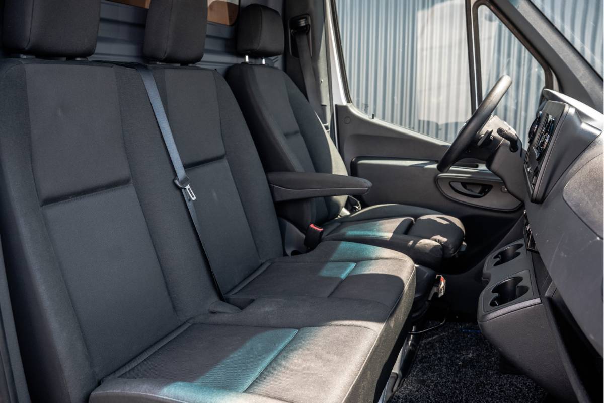 Mercedes-Benz Sprinter Mercedes-Benz Sprinter 317 CDI L3H2 | 170 PK | Automaat | Camera | Mbux | Cruise | PDC | Trekhaak