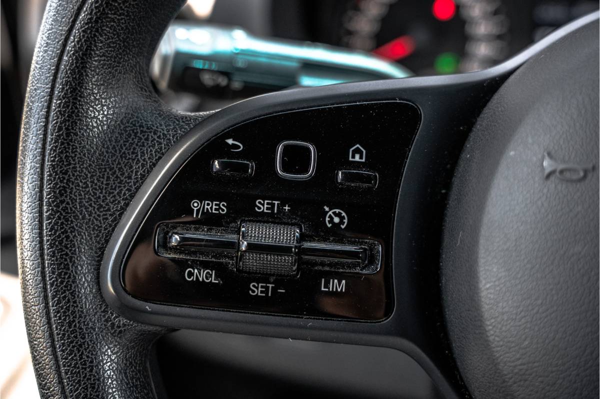 Mercedes-Benz Sprinter Mercedes-Benz Sprinter 317 CDI L3H2 | 170 PK | Automaat | Camera | Mbux | Cruise | PDC | Trekhaak