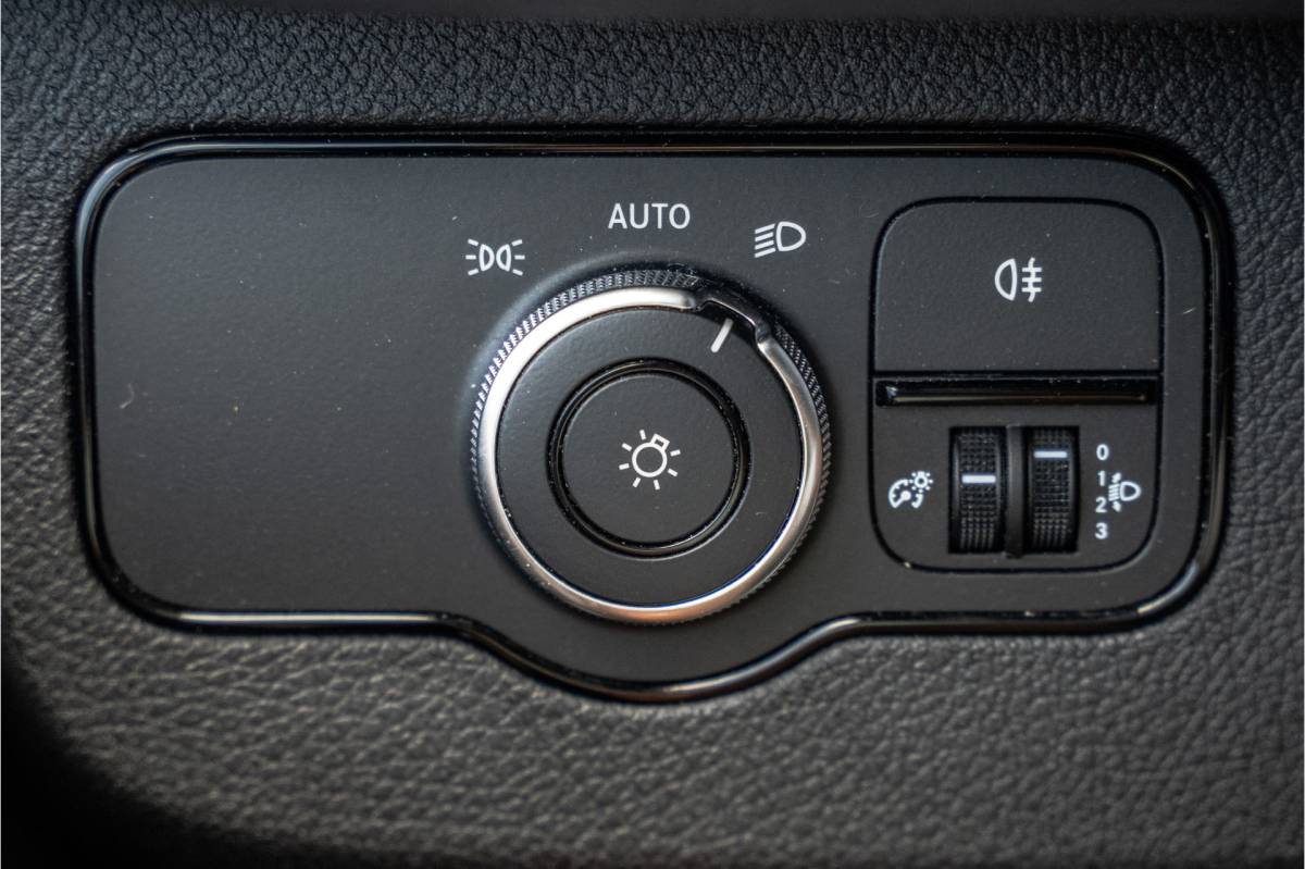 Mercedes-Benz Sprinter Mercedes-Benz Sprinter 317 CDI L3H2 | 170 PK | Automaat | Camera | Mbux | Cruise | PDC | Trekhaak