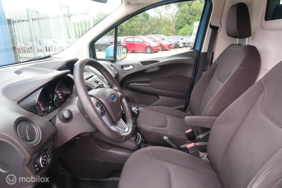 Ford Transit Courier Ford Transit Courier BENZINE, MARGE AUTO, BTW VRIJ 100 PK