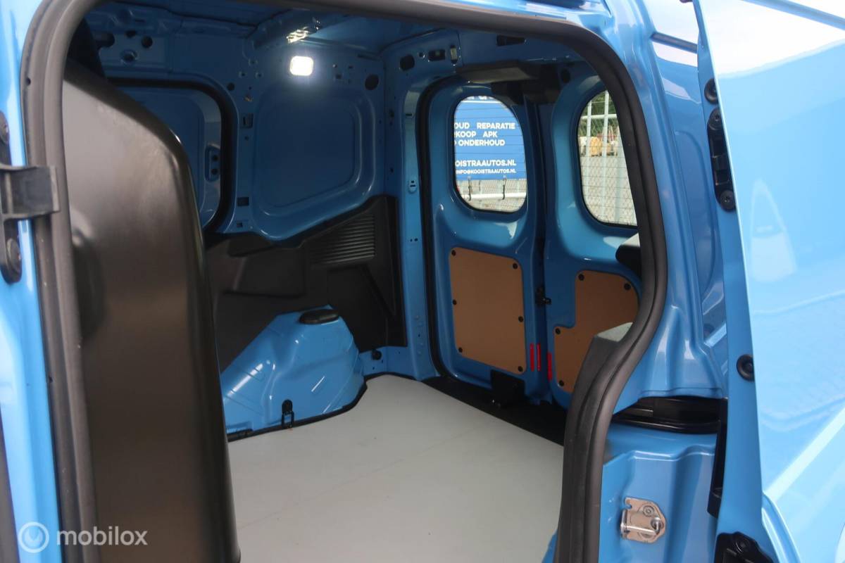 Ford Transit Courier Ford Transit Courier BENZINE, MARGE AUTO, BTW VRIJ 100 PK