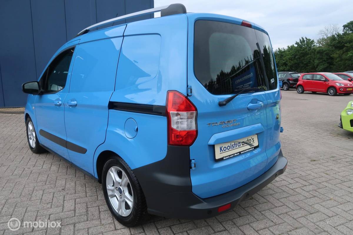 Ford Transit Courier Ford Transit Courier BENZINE, MARGE AUTO, BTW VRIJ 100 PK