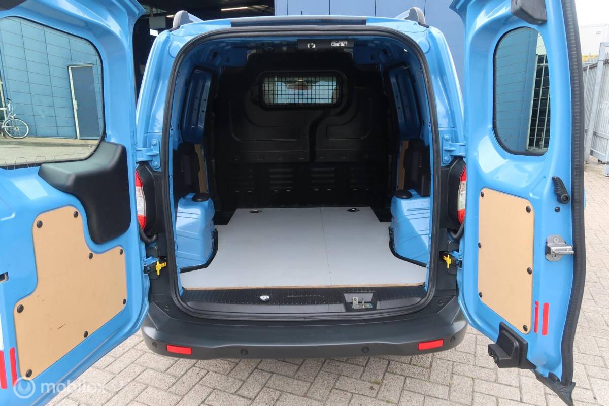 Ford Transit Courier Ford Transit Courier BENZINE, MARGE AUTO, BTW VRIJ 100 PK