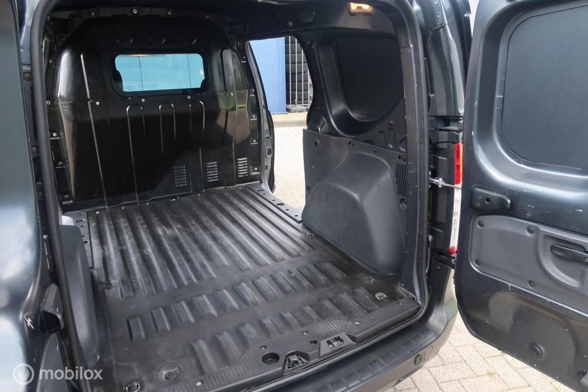 Dacia Dokker Dacia Dokker bestel 1.3TCe 131PK Comfort MARGE AUTO,BTW VRIJ