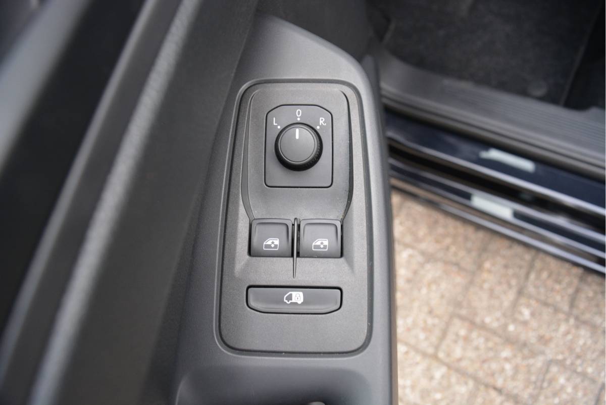 Volkswagen Caddy Volkswagen Caddy Cargo 2.0 122PK TDI Trend | Digi Dash | Cruise | PDC | Orig. NL | NAP |