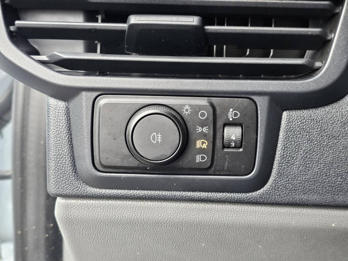 Ford Transit Custom Ford Transit Custom 320 2.0 TDCI L1H1 Trend 136pk | AWD | 4×4 | Adaptieve cruise control | Achteruitrijcamera | Navigatiesysteem |