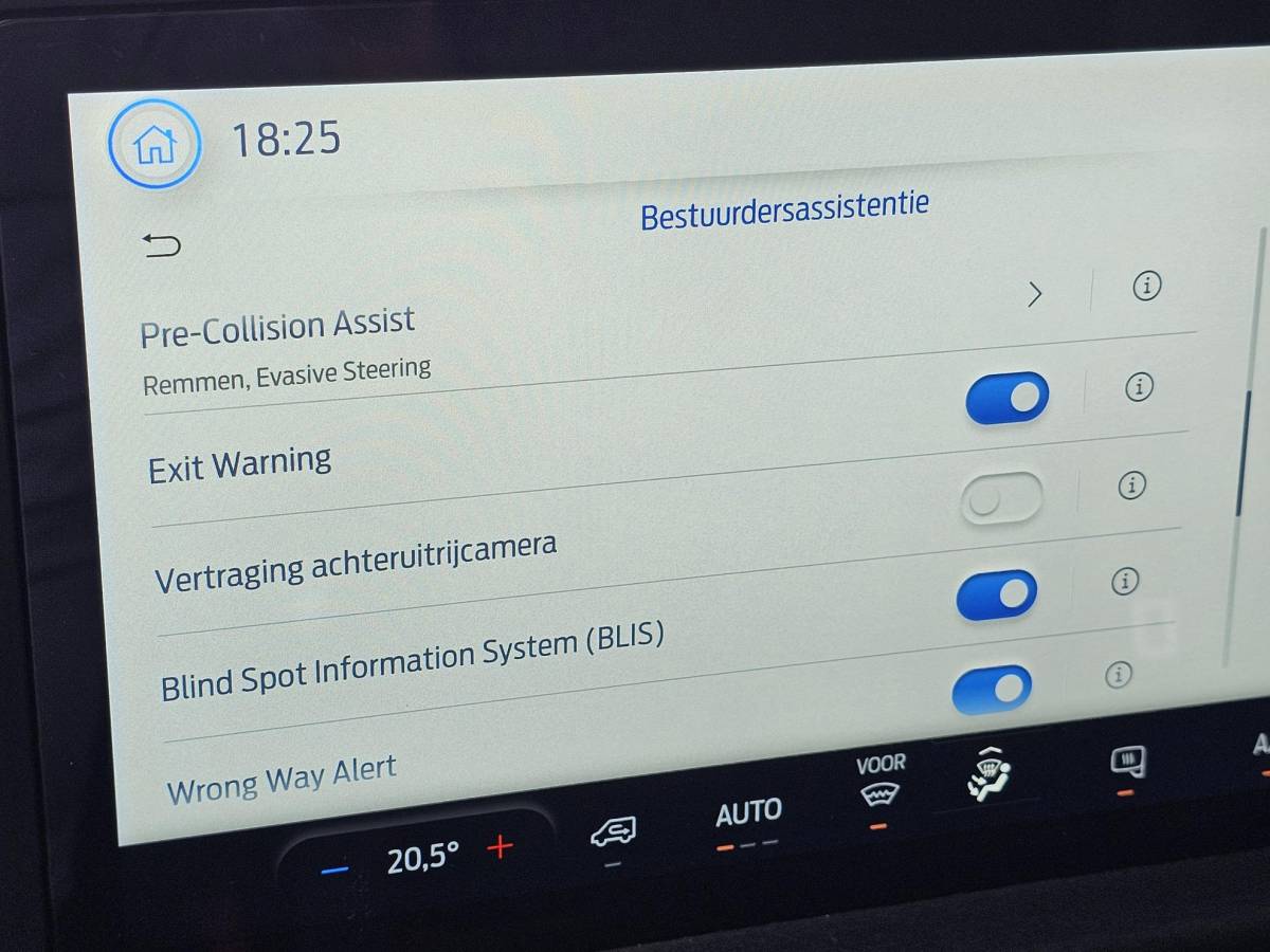 Ford Transit Custom Ford Transit Custom 320 2.0 TDCI L1H1 Trend 136pk | AWD | 4×4 | Adaptieve cruise control | Achteruitrijcamera | Navigatiesysteem |