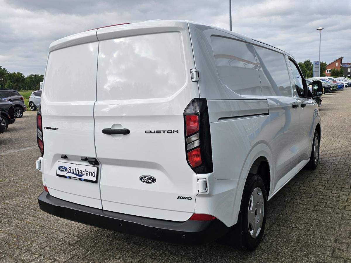 Ford Transit Custom Ford Transit Custom 320 2.0 TDCI L1H1 Trend 136pk | AWD | 4×4 | Adaptieve cruise control | Achteruitrijcamera | Navigatiesysteem |