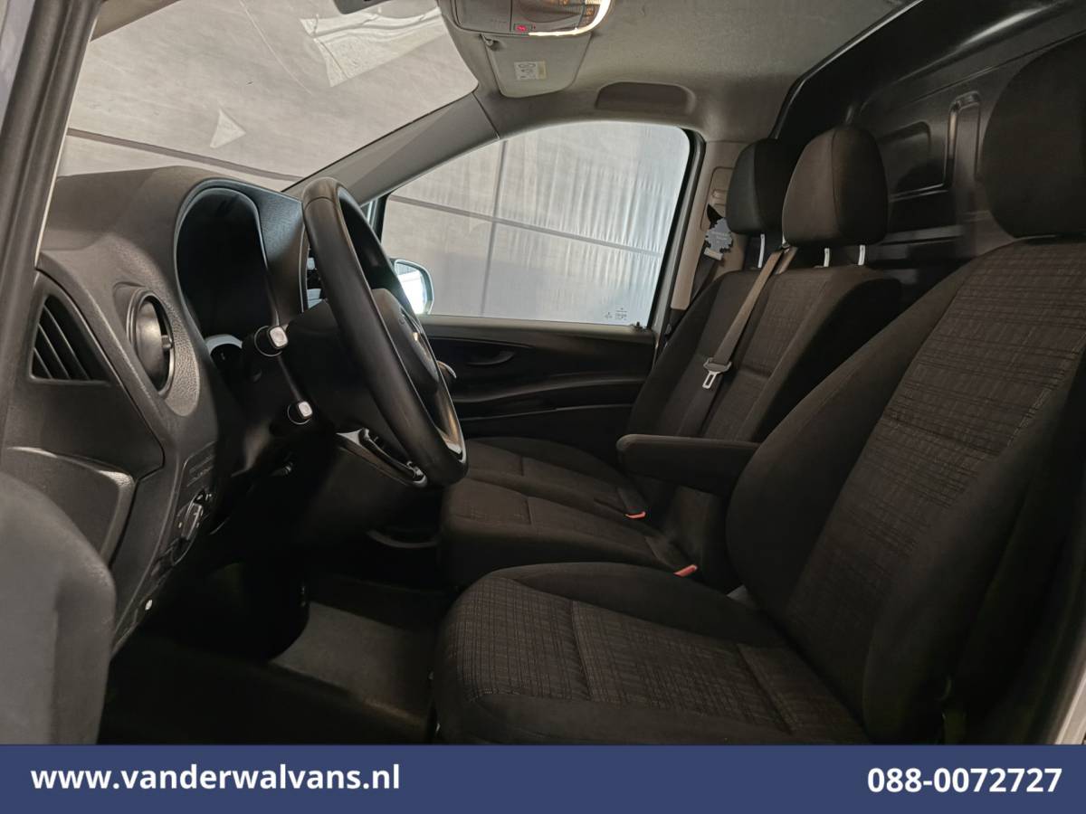 Mercedes-Benz Vito Mercedes-Benz Vito 116 CDI 164pk L2H1 Euro6 Airco | Camera | Navigatie | Cruisecontrol | Stoelverwarming Bijrijdersbank, Achterklep