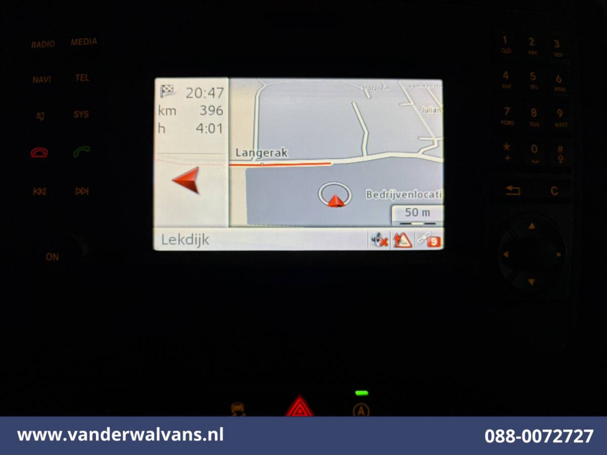 Mercedes-Benz Vito Mercedes-Benz Vito 116 CDI 164pk L2H1 Euro6 Airco | Camera | Navigatie | Cruisecontrol | Stoelverwarming Bijrijdersbank, Achterklep