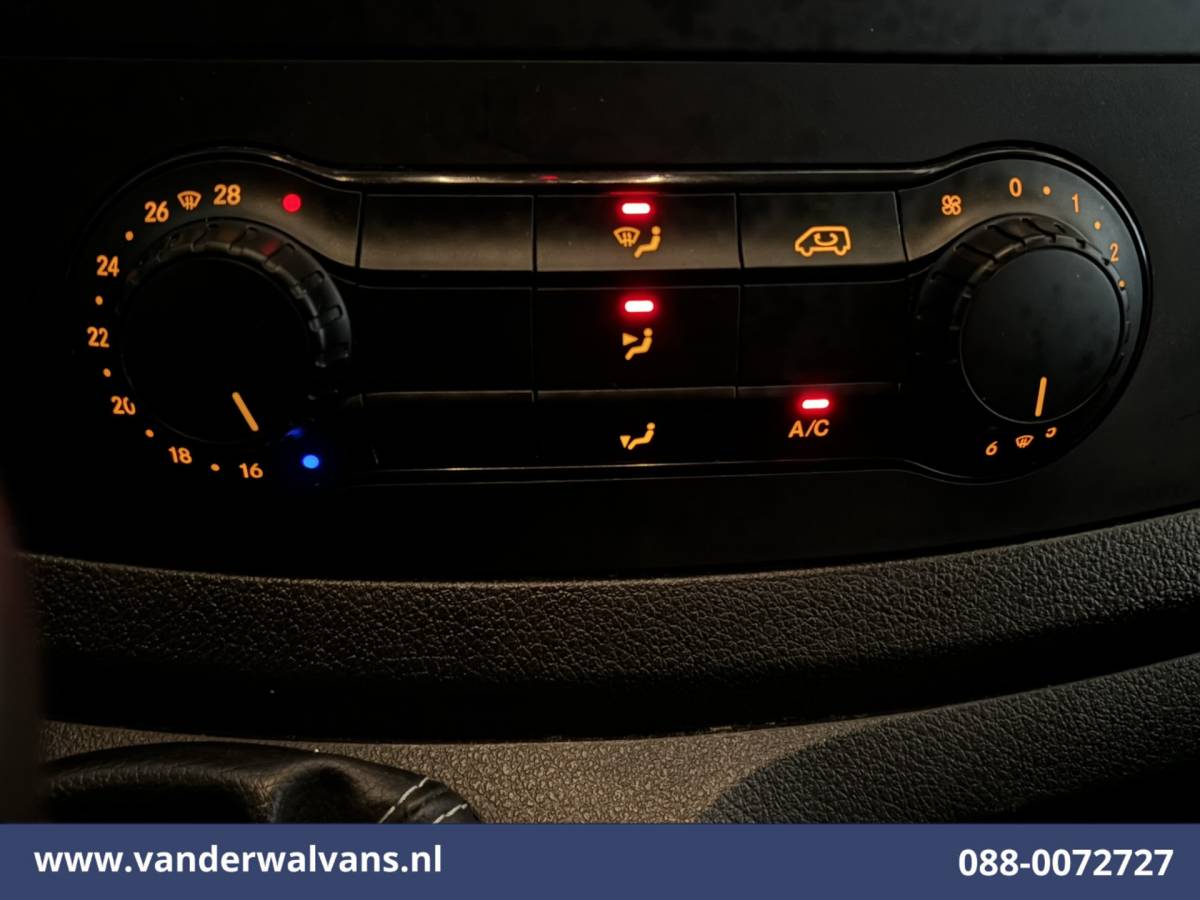 Mercedes-Benz Vito Mercedes-Benz Vito 116 CDI 164pk L2H1 Euro6 Airco | Camera | Navigatie | Cruisecontrol | Stoelverwarming Bijrijdersbank, Achterklep