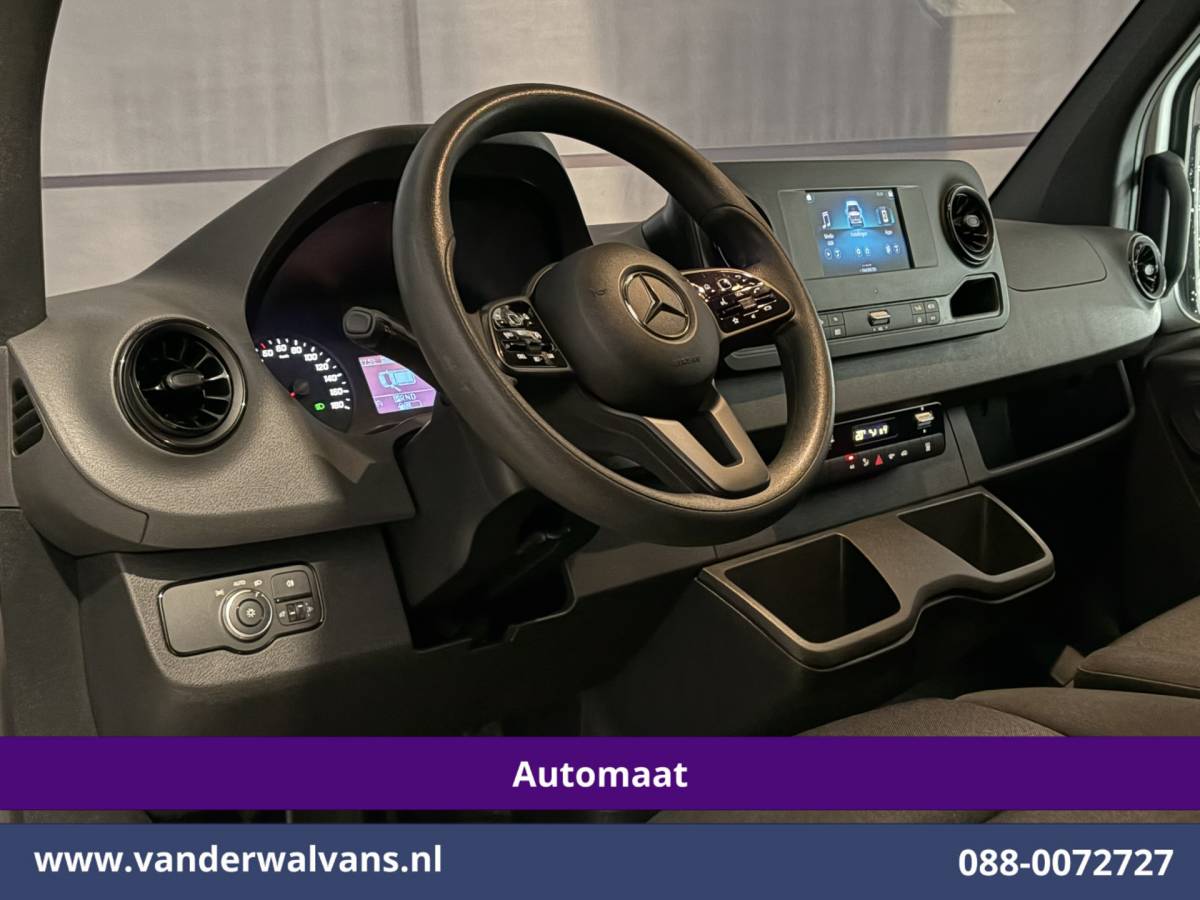 Mercedes-Benz Sprinter Mercedes-Benz Sprinter 315 CDI 150pk 9G-Tronic Automaat L2H2 Euro6 Airco | Camera | Apple Carplay | Cruisecontrol Android Auto, Chauffeursstoel, Stoelverwarming, Parkeersensoren, Bijrijdersbank