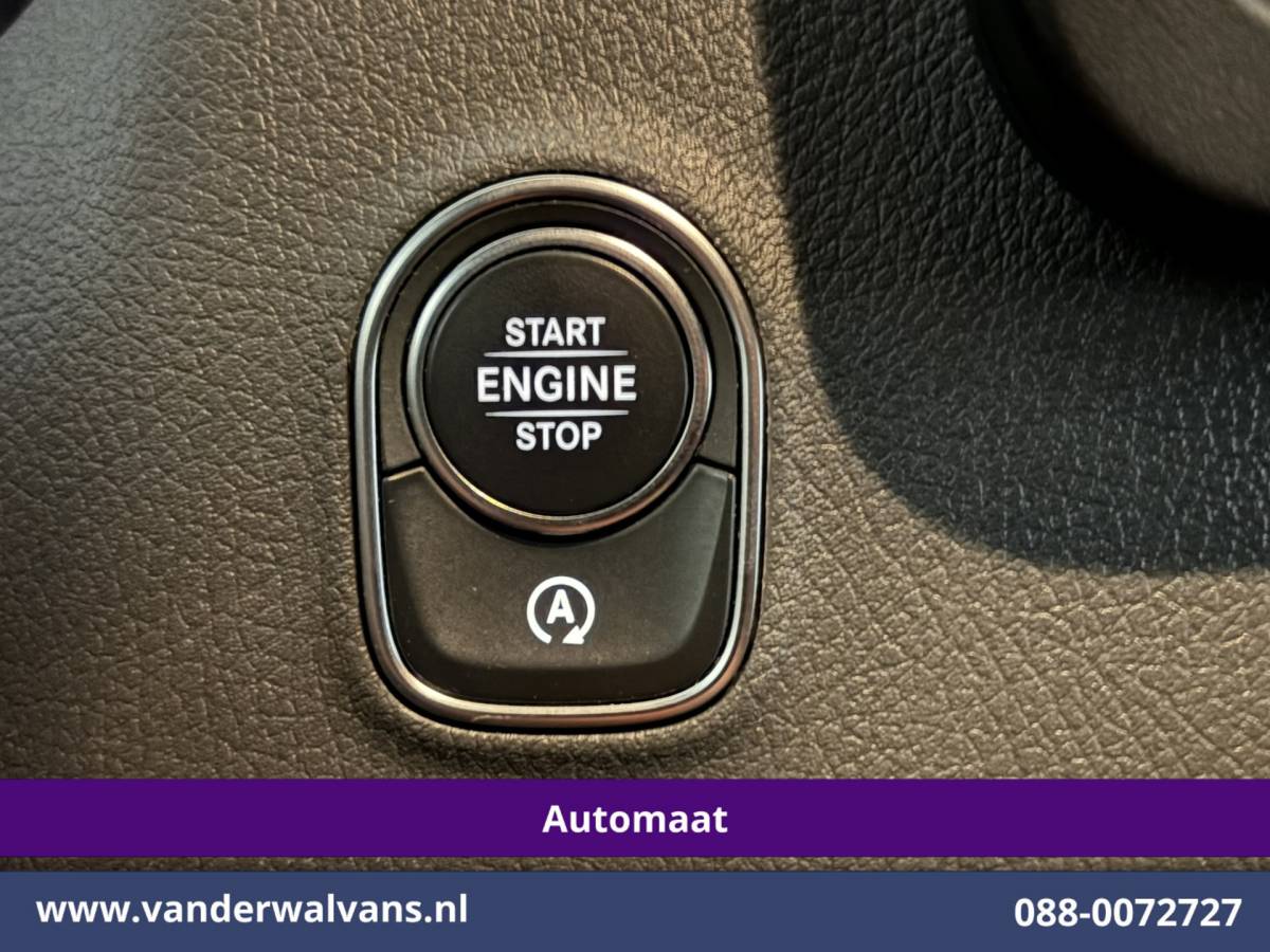 Mercedes-Benz Sprinter Mercedes-Benz Sprinter 315 CDI 150pk 9G-Tronic Automaat L2H2 Euro6 Airco | Camera | Apple Carplay | Cruisecontrol Android Auto, Chauffeursstoel, Stoelverwarming, Parkeersensoren, Bijrijdersbank